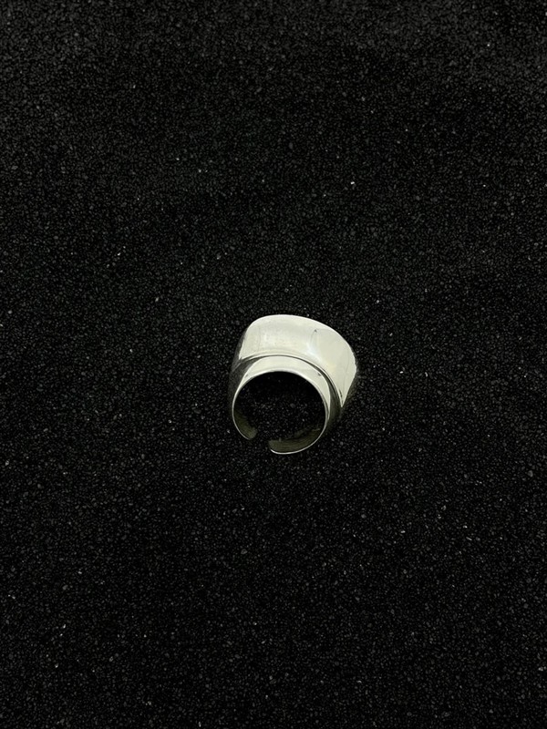 AMORPHO MASS RING R009