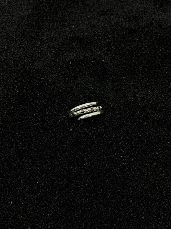 AMORPHO SPIRA RING R006
