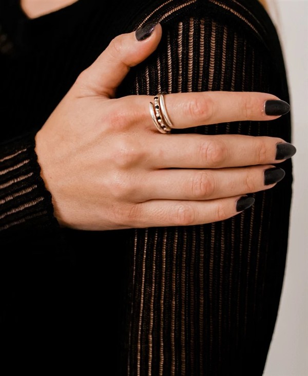 AMORPHO SPIRA RING R006