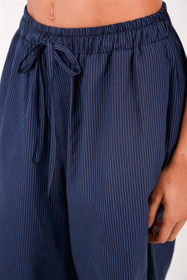 ARPYES AZUL SHORTS BLUE