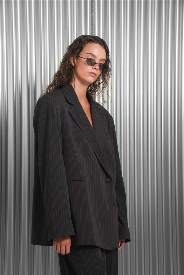 ARPYES IREZUMI BLAZER DARK GREY