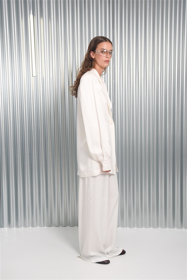 ARPYES KOI BLAZER WHITE
