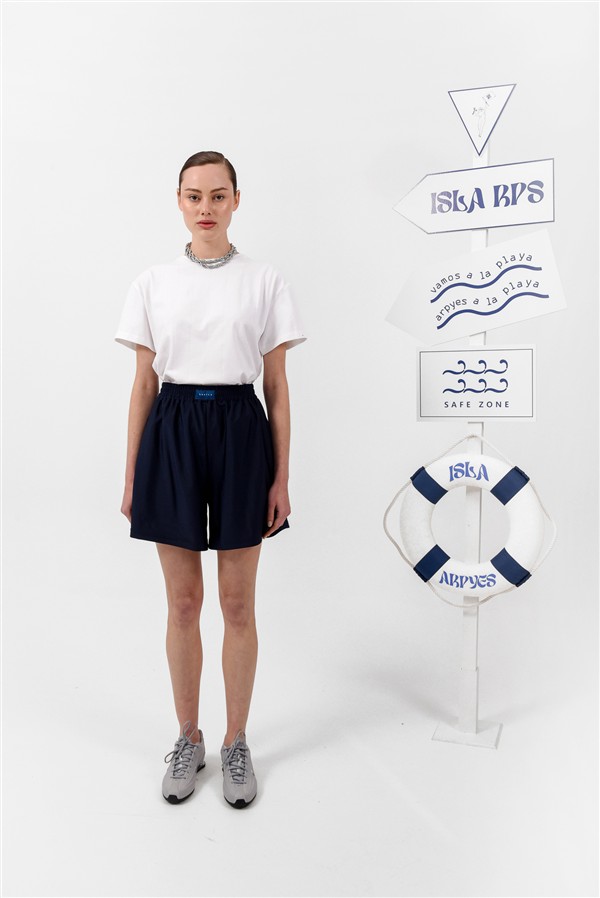ARPYES PEAK SHORTS BLUE