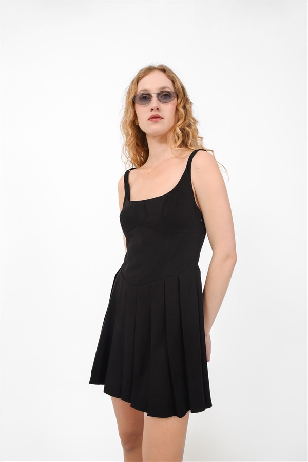 ARPYES RUNAWAY DRESS BLACK