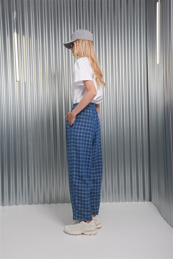 ARPYES SOLID PANTS BLUE