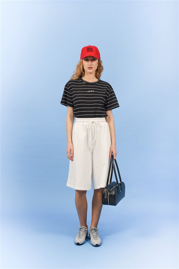 ARPYES VACAY T-SHIRT BLACK