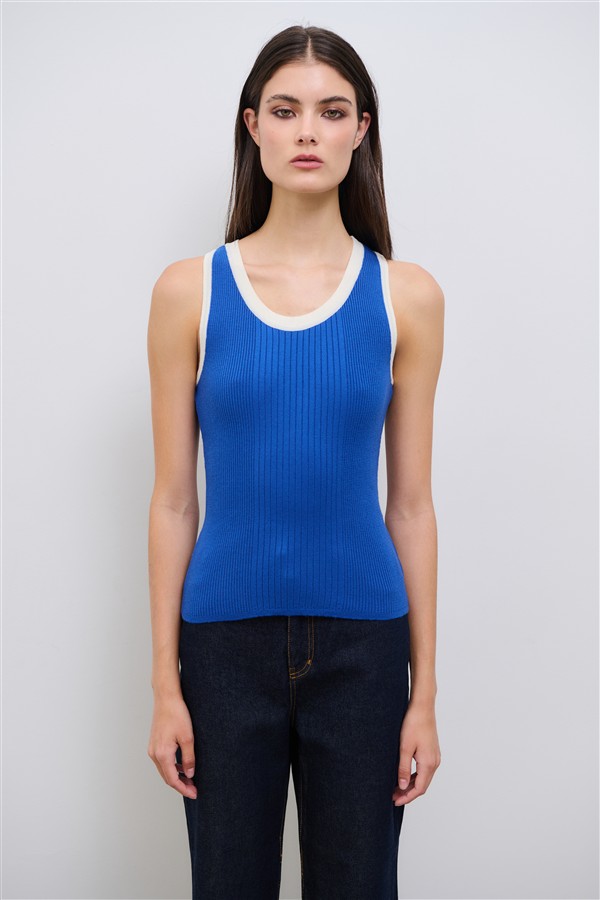 COMBOS 004 EVA KNIT TOP BLUE