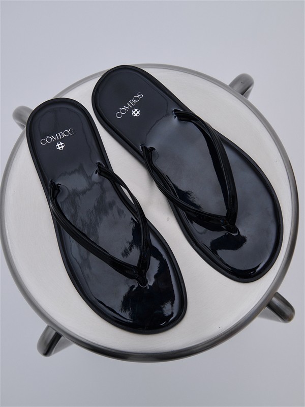 COMBOS 0105 FLIP FLOPS BLACK