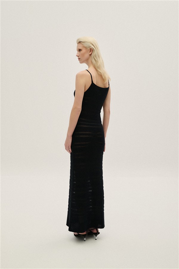 COMBOS 042 MAXI DRESS SLEEVELESS BLACK