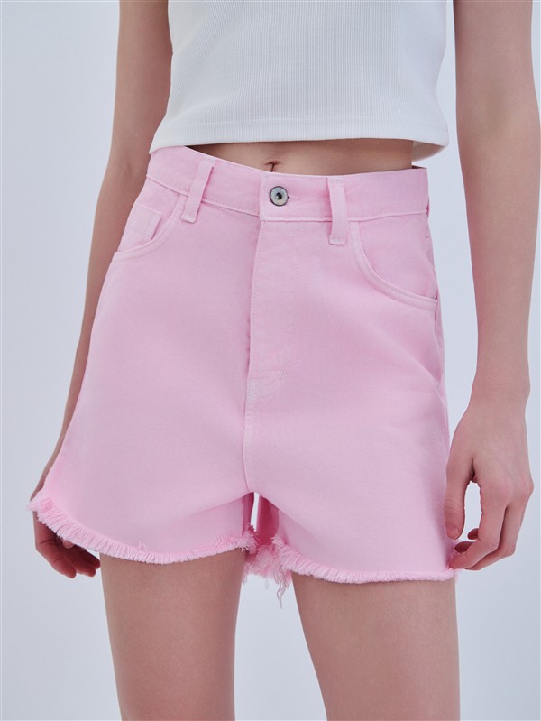 COMBOS 052 DENIM SHORTS BABY PINK