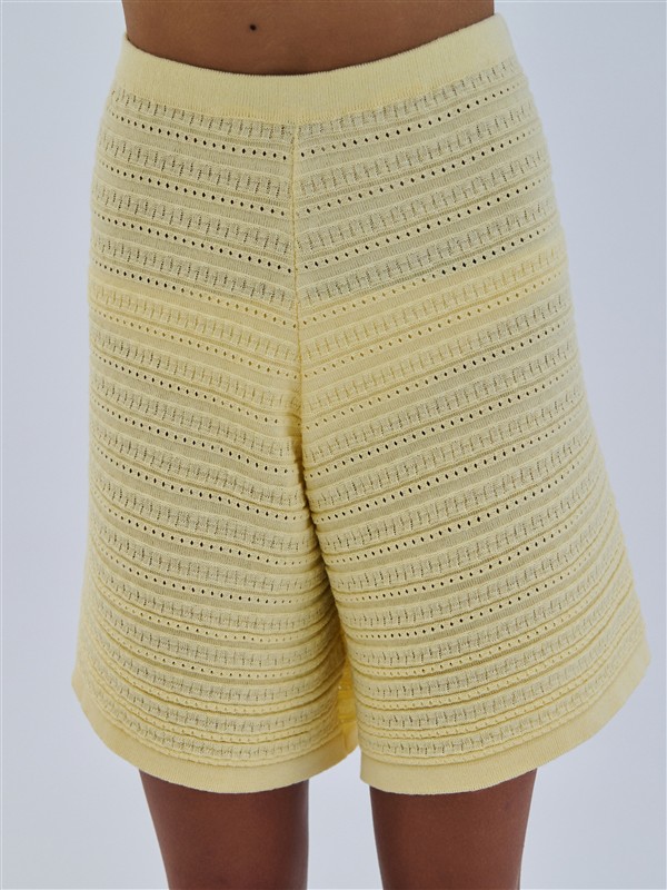 COMBOS 061 SHORTS KNIT YELLOW