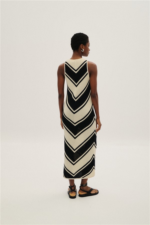 COMBOS 065 MAXI DRESS B/W