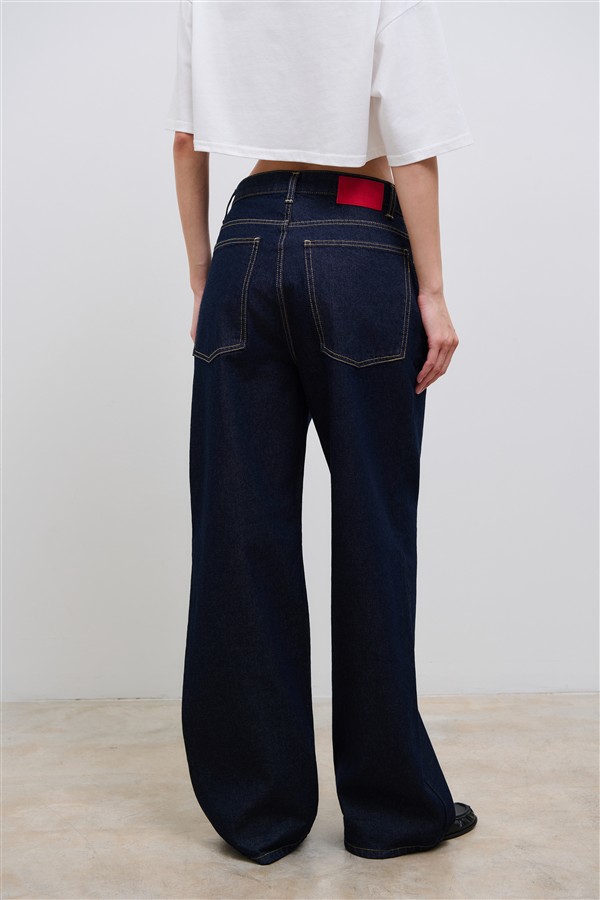 COMBOS 066 CARNATION DENIM PANTS BLUE
