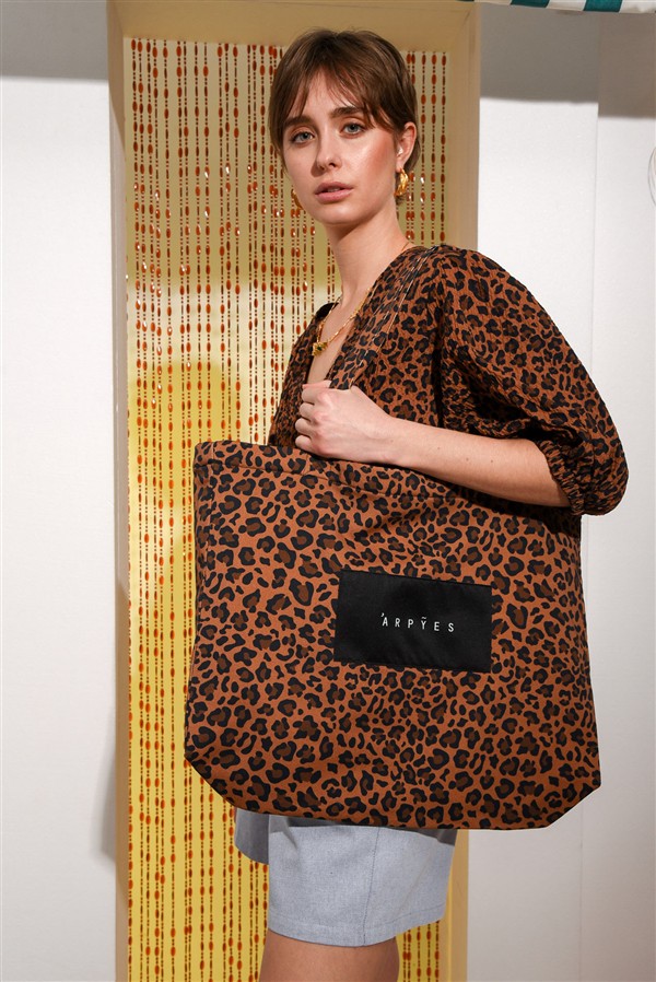 ARPYES CURRY TOTE BAG