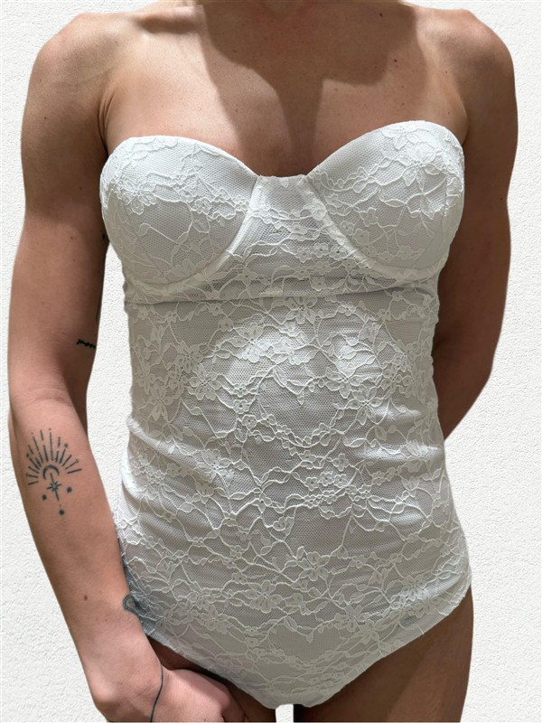 THE C EDITION DENISA WHITE