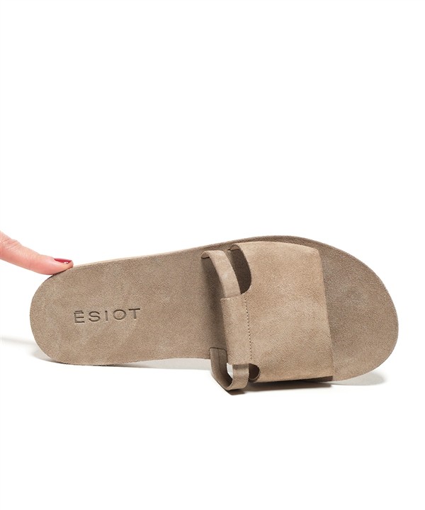ESIOT BONATSA SAND