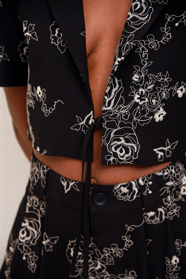 ARPYES MI LUV YUH BLAZER BLACK