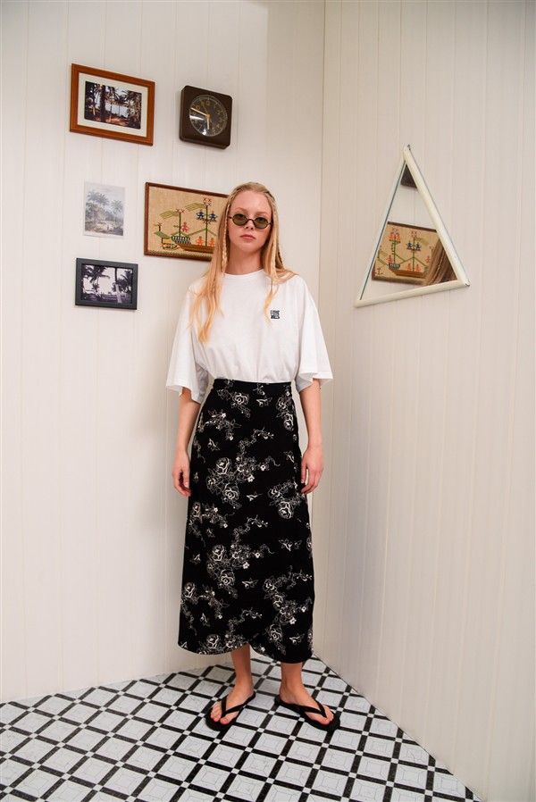 ARPYES MI LUV YUH SKIRT BLACK