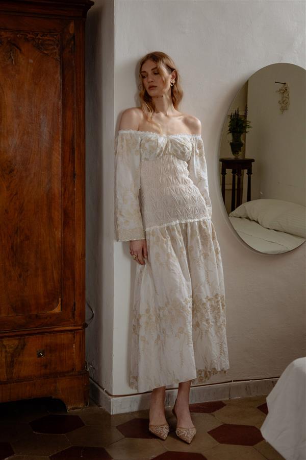 NIDODILEDA MUSE DRESS OFF WHITE/BEIGE