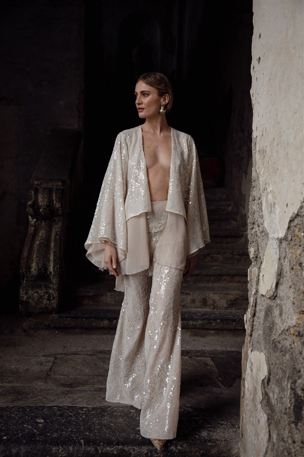 NIDODILEDA DREAM BLAZER OFF WHITE