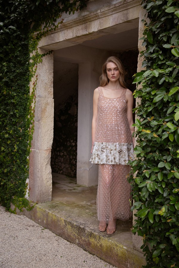 NIDODILEDA ELEVATION DRESS NUDE