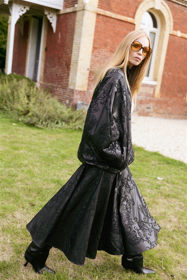 NIDODILEDA FELICITY SKIRT BLACK