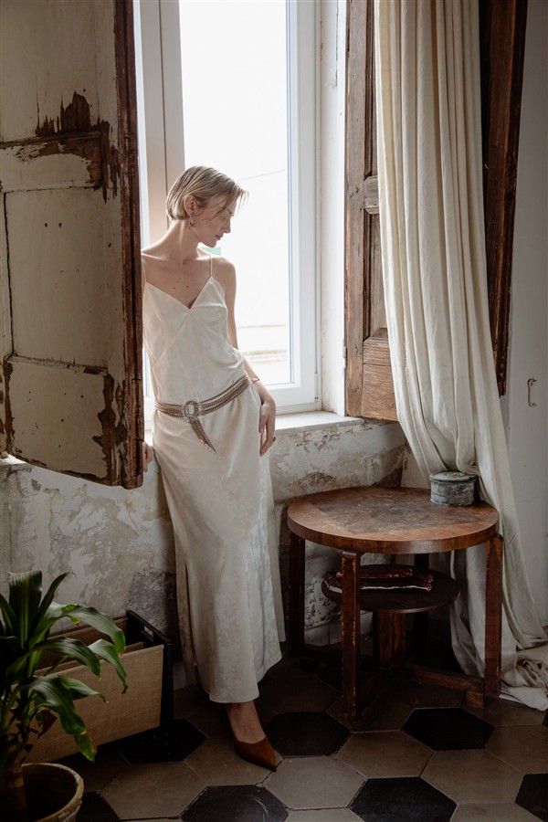 NIDODILEDA GRACE DRESS OFF WHITE