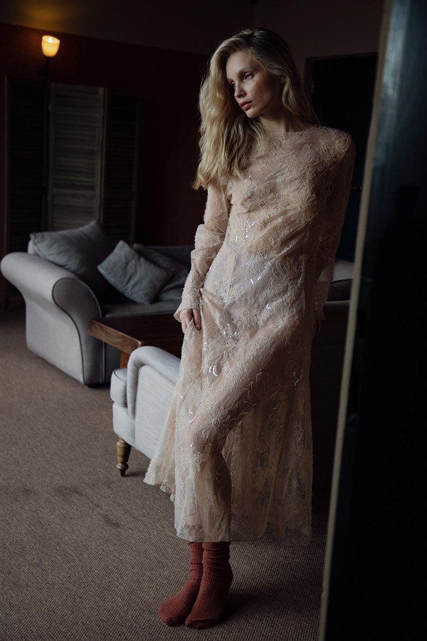 NIDODILEDA JIMEN DRESS NUDE