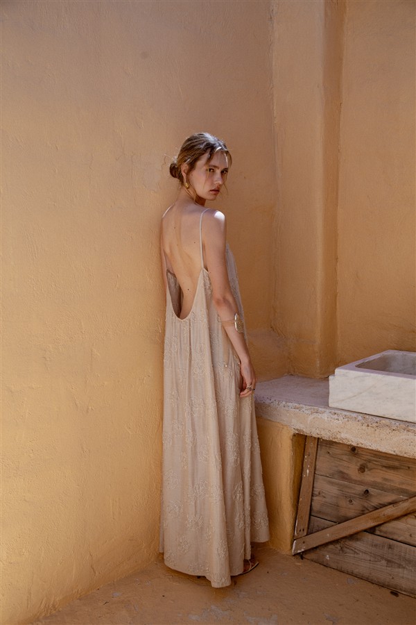 NIDODILEDA JOUREL DRESS NUDE