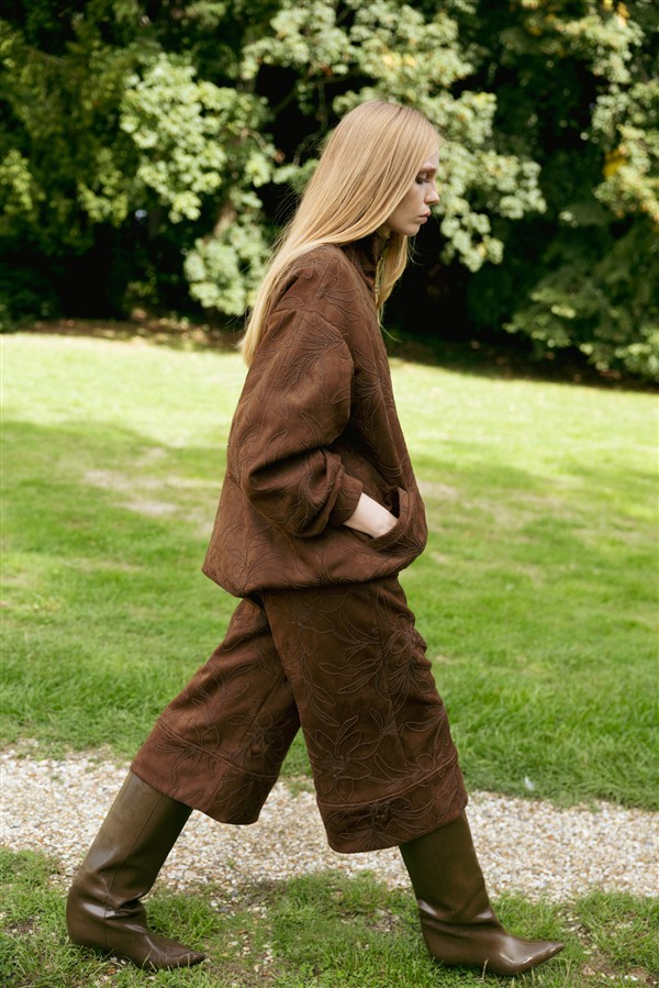 NIDODILEDA MADELINE CULOTTES BROWN