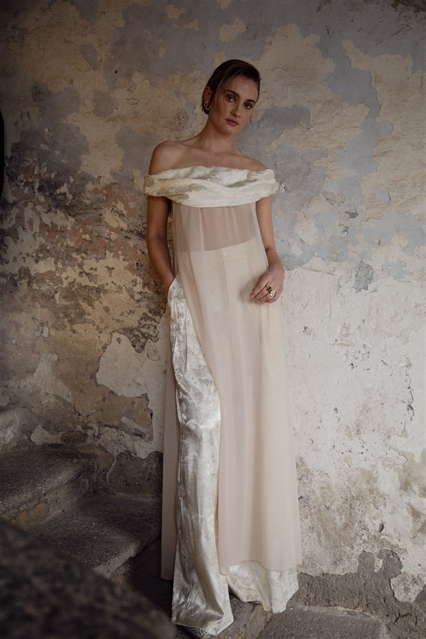 NIDODILEDA SONNET SLIT TOP OFF WHITE/NUDE