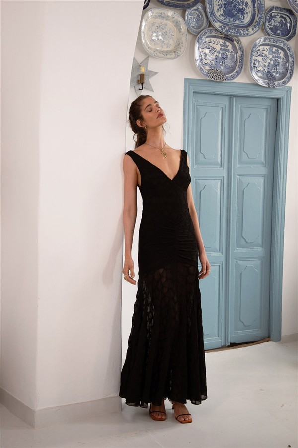 NIDODILEDA TURNING KNITTED DRESS BLACK