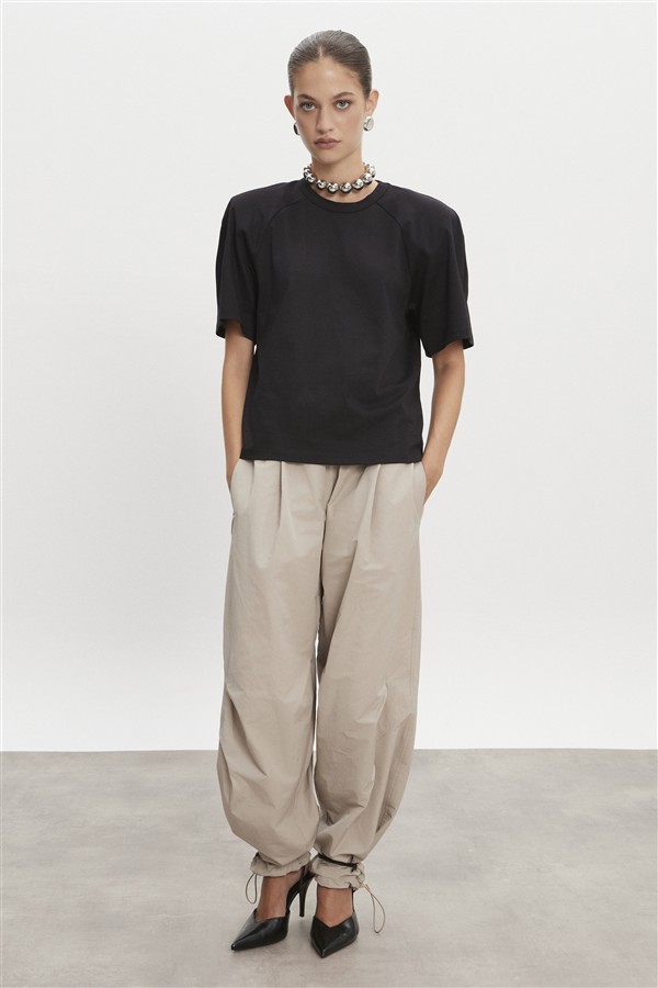 NR COMFI TOP BLACK