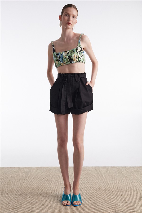 NR DOLLY SHORTS BLACK