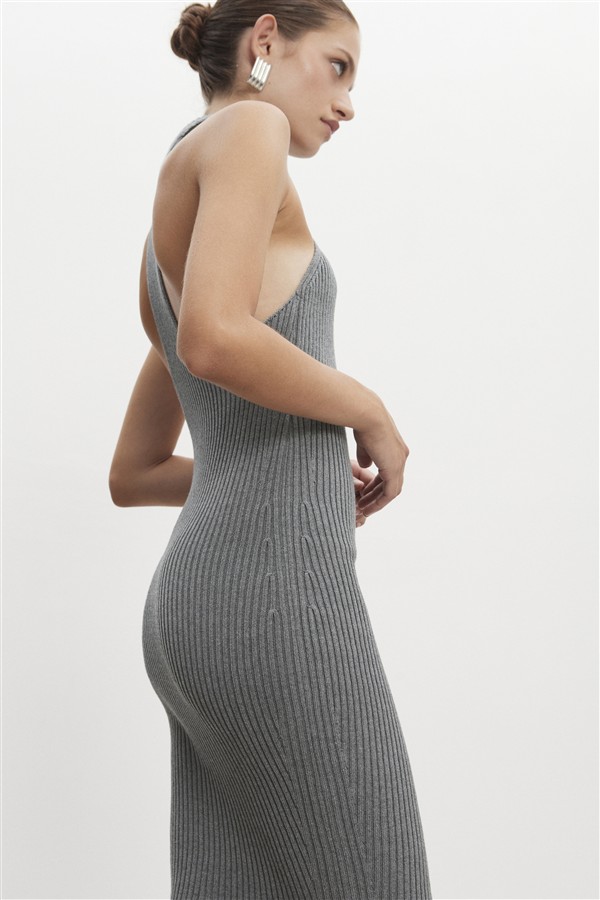 NR EVA KNITTED MIDI DRESS GREY