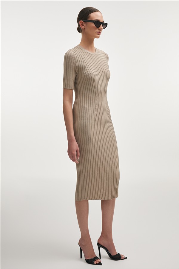 NR FEMME KNITTED MAXI DRESS GREY