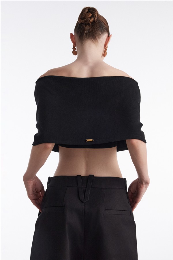 NR FINE LINE KNITTED TOP BLACK