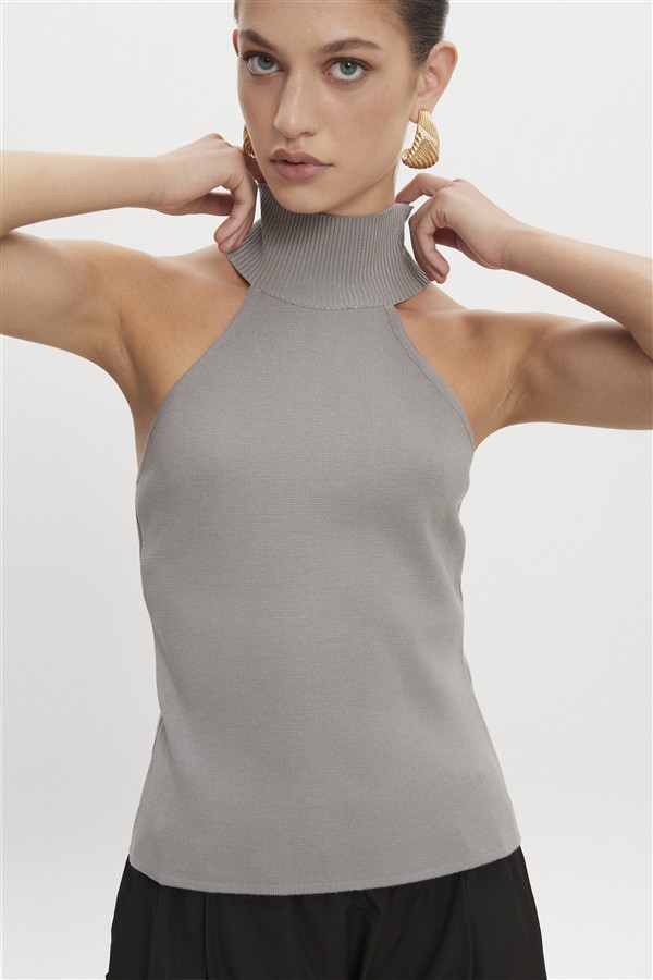 NR HEAVEN KNITTED TOP GREY