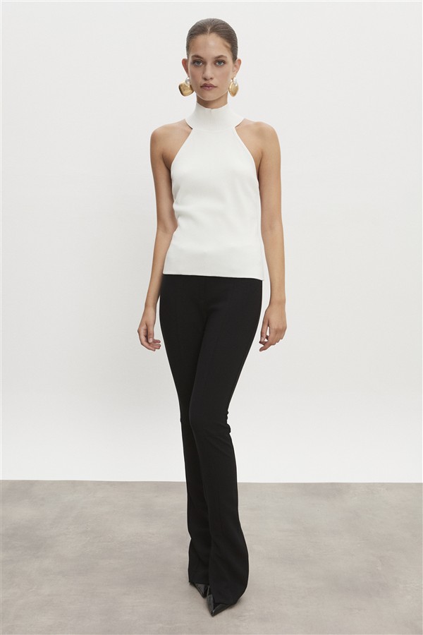 NR HEAVEN KNITTED TOP OFF WHITE
