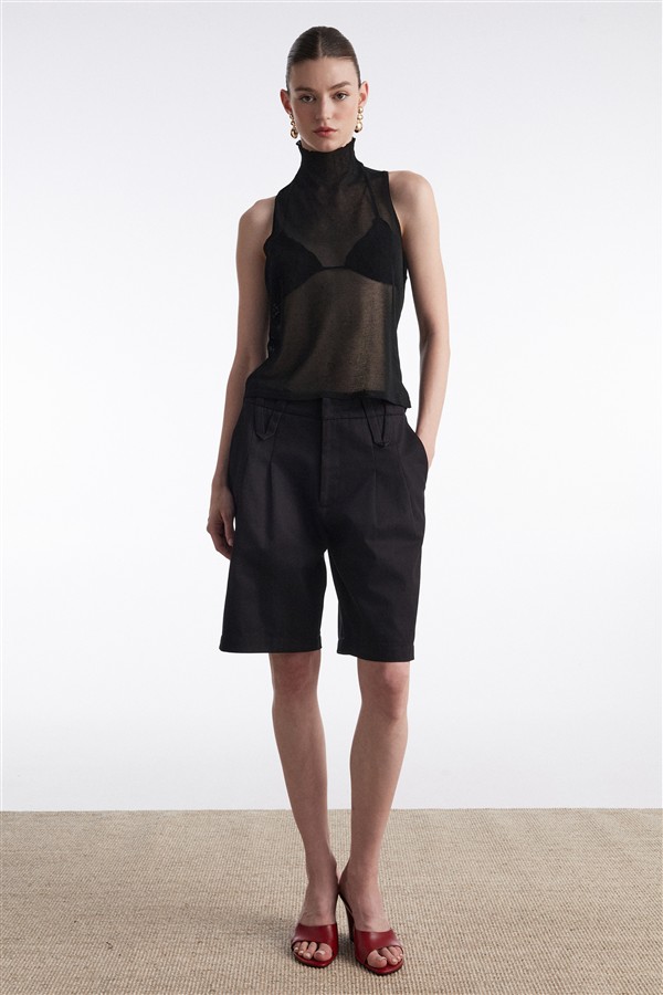 NR KNITTED TOP BLACK