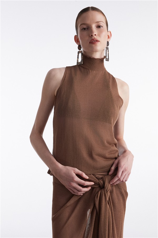 NR KNITTED TOP BROWN