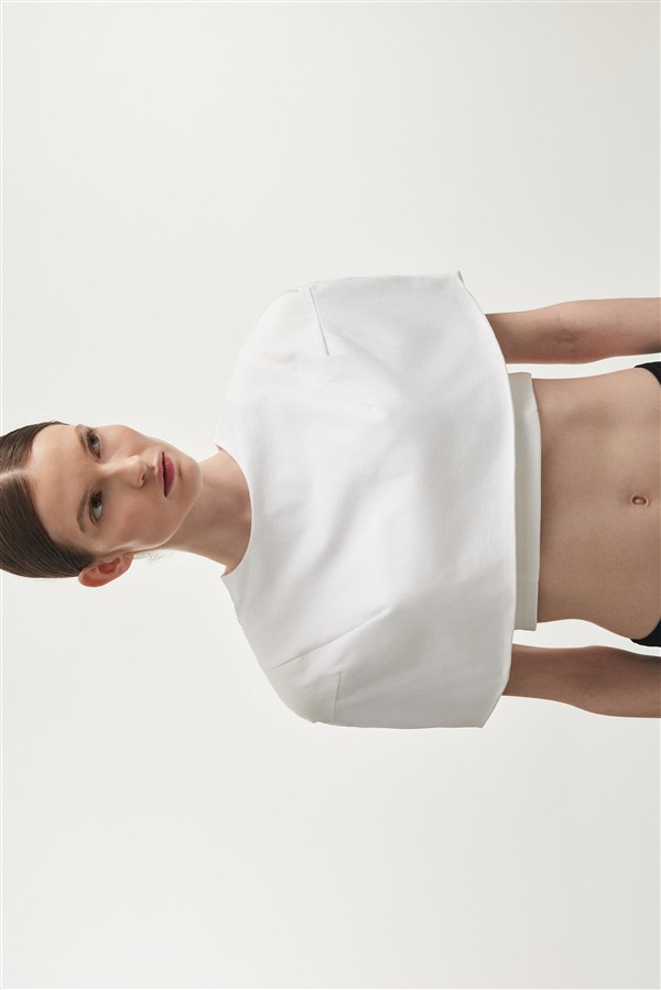 NR LETICIA CAPE TOP WHITE