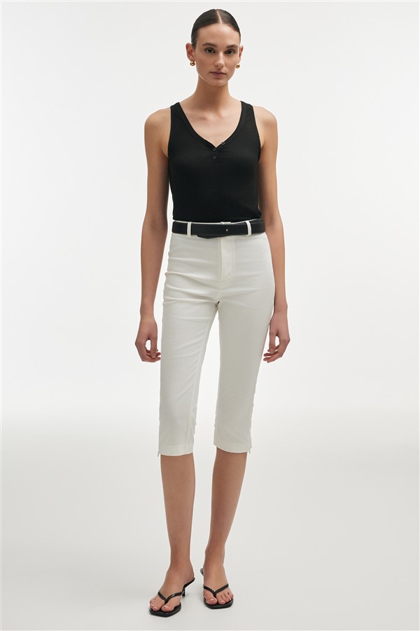 NR LOLITA CAPRI TROUSERS WHITE