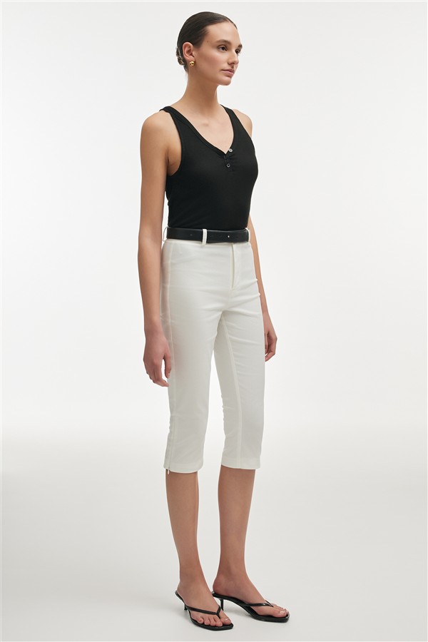 NR LOLITA CAPRI TROUSERS WHITE
