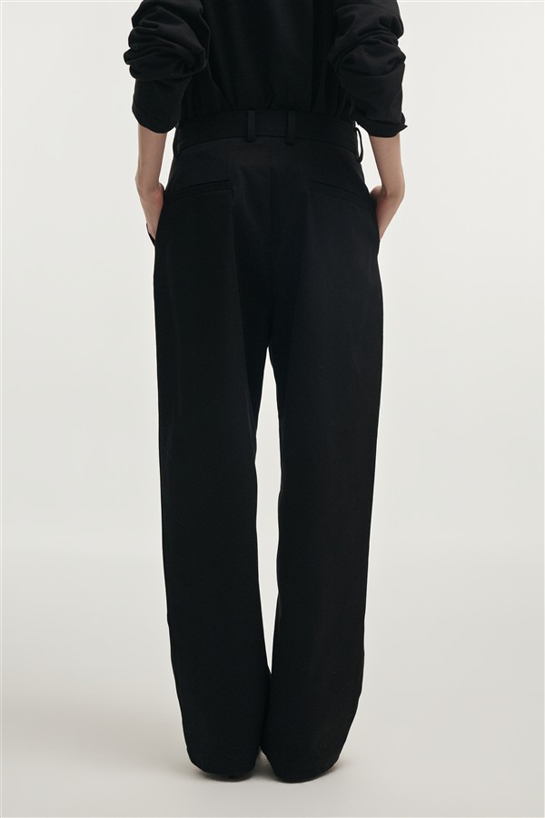 NR MUSE TROUSERS M/W BLACK
