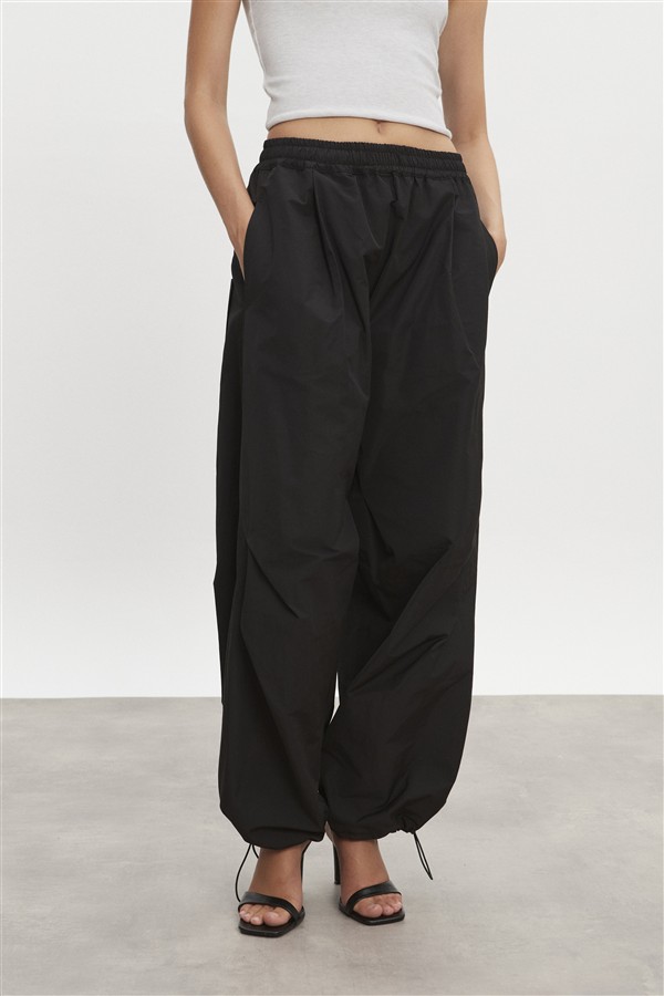 NR PAOLO TRACKPANTS M/W BLACK