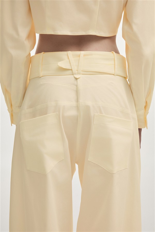 NR PURE BARREL TROUSERS BUTTER YELLOW
