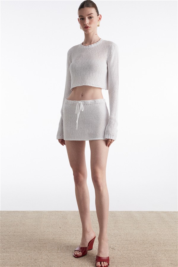 NR VOYAGE KNITTED CROP TOP WHITE
