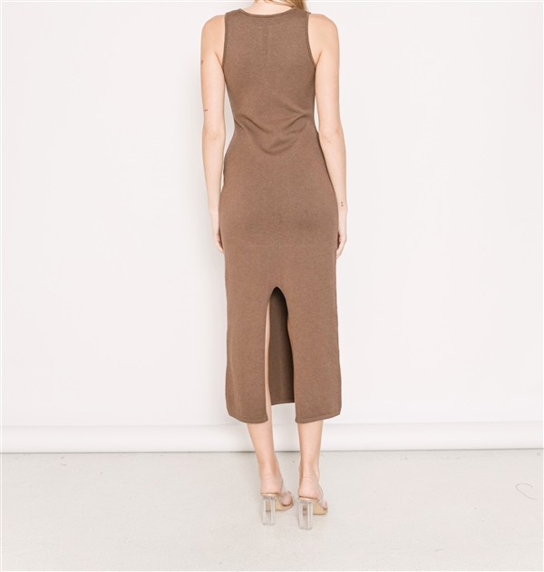 SALT AND PEPPER ANABELLE BROWN