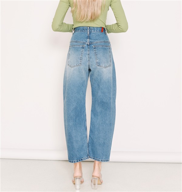 SALT AND PEPPER MARY MEDIUM FADE OUT